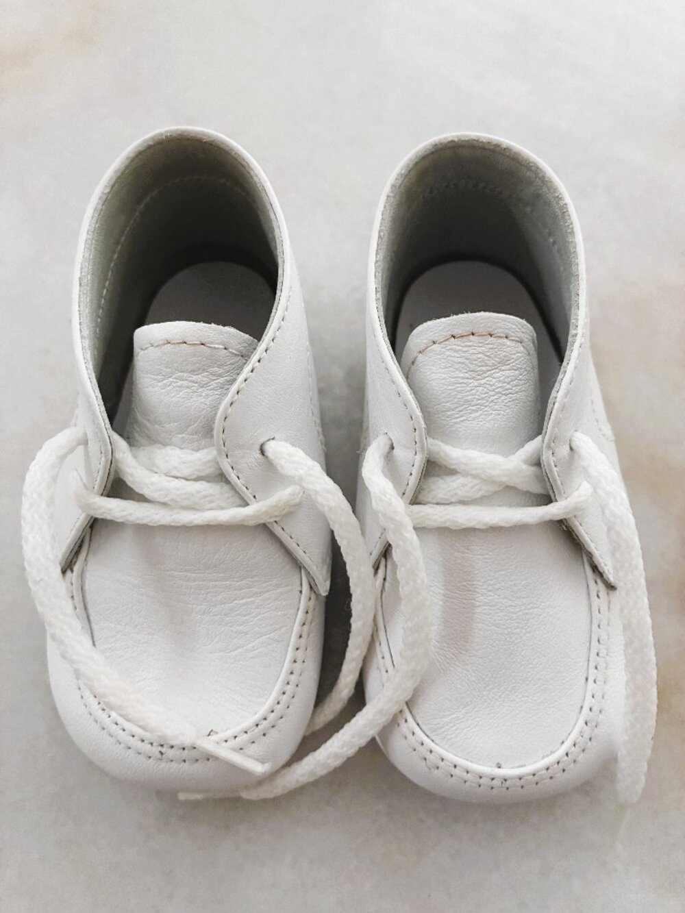 Vintage 1980s Calzado Madeira Baby Shoes Unworn White Leather Size 2 Damaged Box